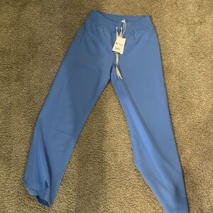 High Waisted Livingston Basic Scrub Pants™